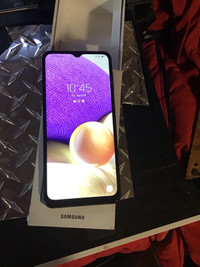 Samsung A32 5G with box and charger