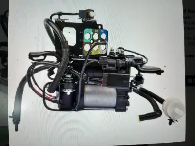 Air Suspension Compressor w/Bracket Brand : Geluoxi 949-300 Compatible: JEEP Grand Cherokee( 2011-20...