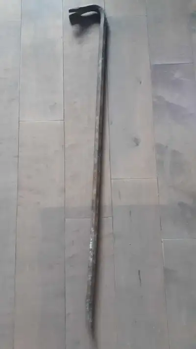This is a used crowbar ready for your demolition or construction needs. It's got a bit of rust, whic...