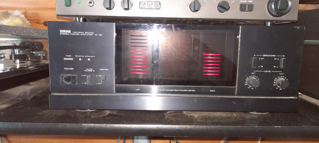 VINTAGE YAMAHA M45 POWER AMPLIFIER in Stereo Systems & Home Theatre in Thunder Bay