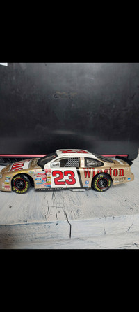 Action Series Jimmy Spencer 1/24 scale Nascar Winston diecast