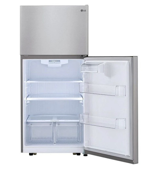 LG-Stainless Steel-Top Freezer in Refrigerators in Mississauga / Peel Region - Image 2