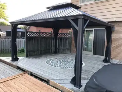 WINDSOR ESSEX COUNTY LARGE SIZE BLACK CANVAS METAL HARDTOP, View more