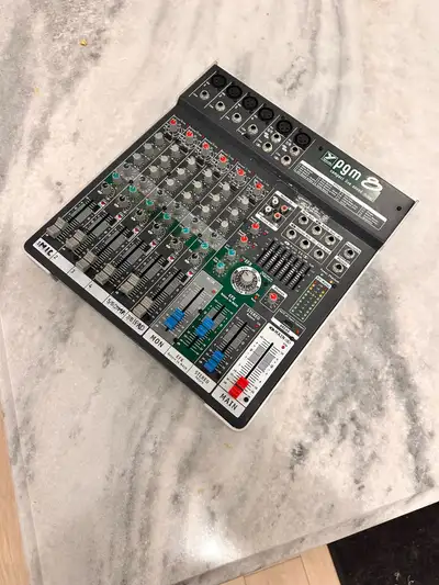 Yorkville Mixer pgm8, View more