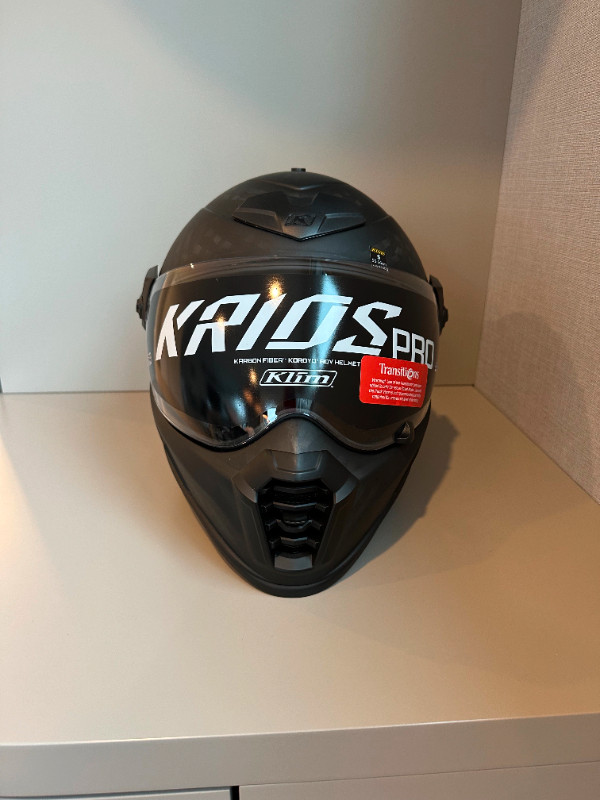 KLIM Krios Pro Helmet ECE/DOT Matte Black in Motorcycle Parts & Accessories in Burnaby/New Westminster