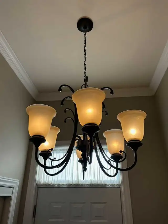 Light Fixtures in Electrical in City of Montréal - Image 2