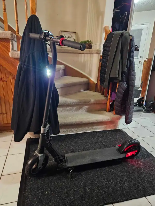 "42V" Mini Electric Scooter (BACK TO SCHOOL DEAL) in eBike in Mississauga / Peel Region - Image 2
