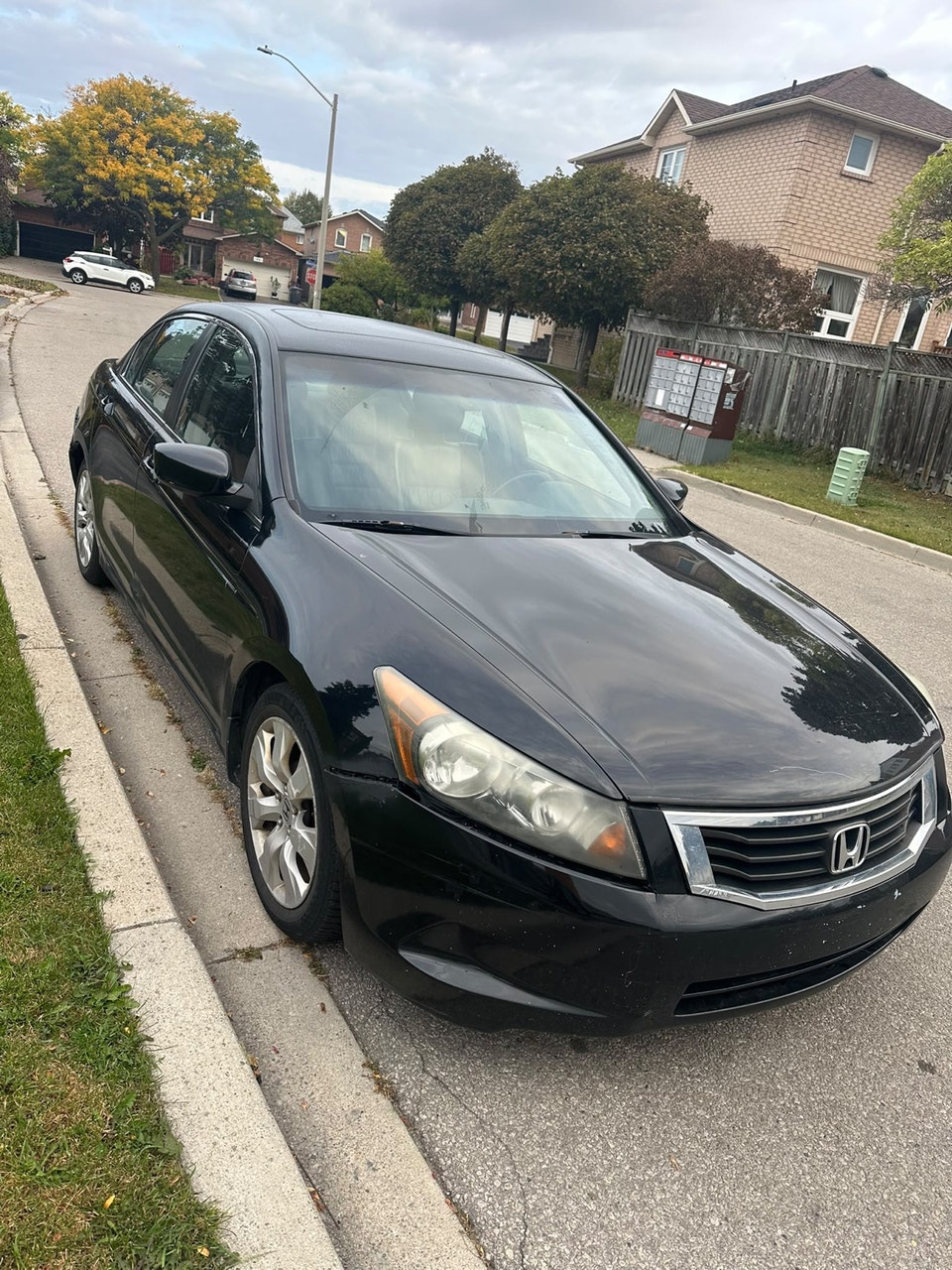 GREAT HONDA ACCORD 2010 with low KM 188000 | Cars & Trucks ...