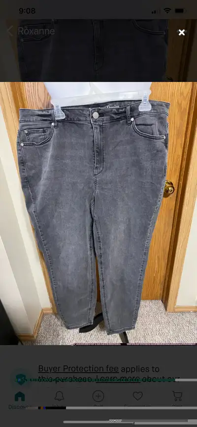 99% cotton 1% elastane Comes from a small dog friendly home