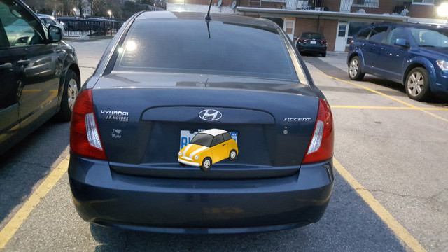 2010 1.6L Hyundai Accent Sedan GLS (please read description) in Cars & Trucks in City of Toronto - Image 2