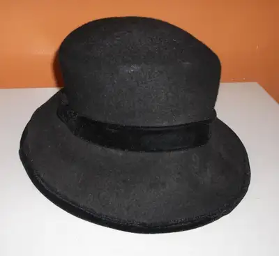 Black Hat - Woman's - Wool, View more