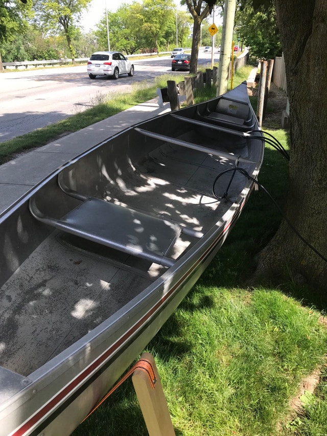 Aluminum canoe Water Sports ChathamKent Kijiji
