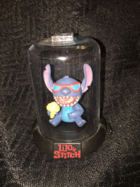 Disney Domez Lilo & Stitch - Stitch eating Ice cream