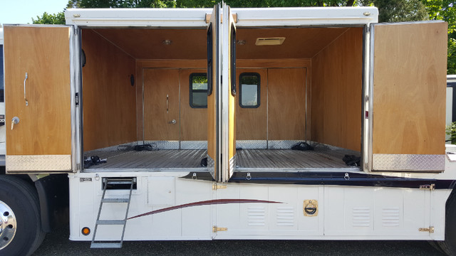 **Perfect Tow Vehicle for RV, Horse Trailer or Race Car Trailer in Cars & Trucks in Comox / Courtenay / Cumberland - Image 4