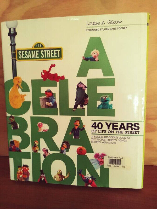 Sesame Street: Celebrate 40 Years Life on the Street / + DVD in Children & Young Adult in City of Toronto - Image 2