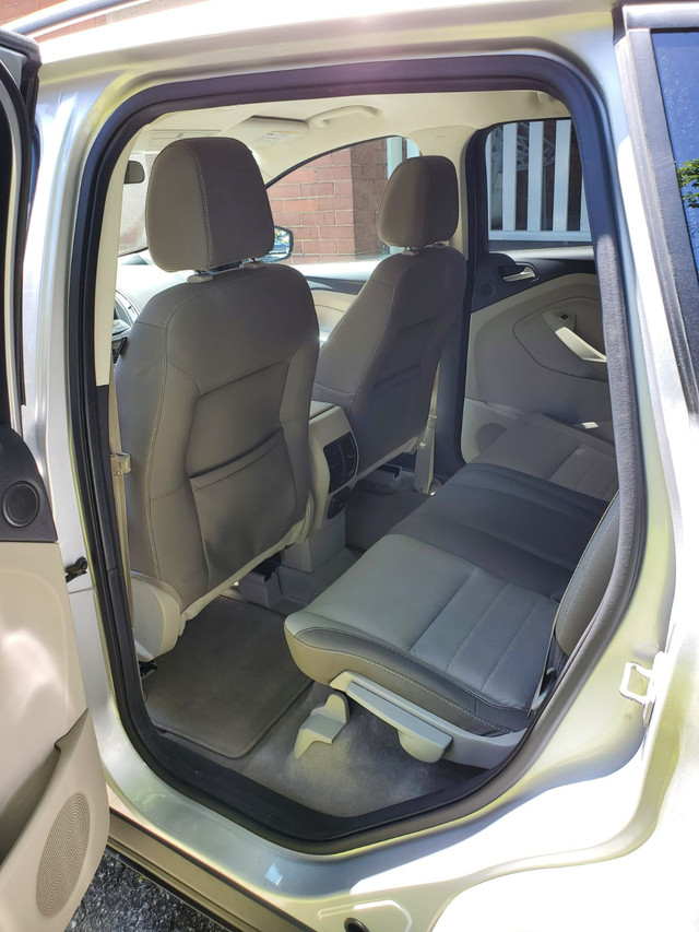 Ford Escape 2014 SE for Sale in Cars & Trucks in City of Toronto - Image 4