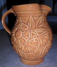 Vintage Pottery Sunflower Floral Pitcher England 8"H