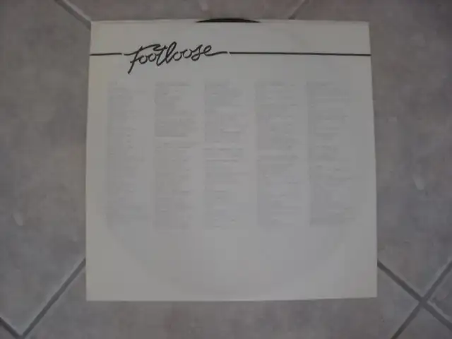 Disque vinyle Footloose bande originale du film in Arts & Collectibles in Saguenay - Image 5