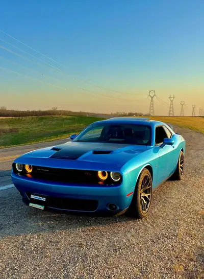 2015 Dodge Challenger R/T+ 5.7L Hemi V8. Fully loaded options include -Power sunroof -Factory Harman...