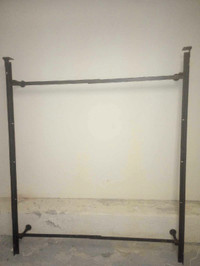 Metal Bed Frame / Fits Single, Double, Queen / No Missing Parts 