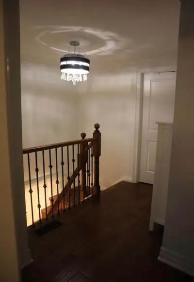 Private room for rent 91 Spyglass Hill Rd, Vaughan, ON L4K 2K6, Canada No parking‼️ I have two rooms...