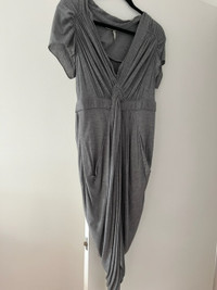 BCBG MAXAZARIA - COUTURE RUNWAY - SMALL - LINED SILK DRESS