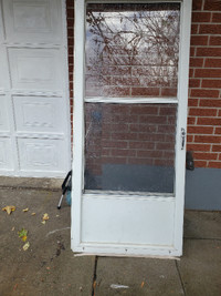 White Aluminum Screen Door, 34x80 i can deliver $