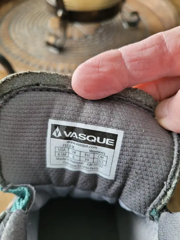 Bottes randonnées Vasque femme in Women's - Shoes in Québec City - Image 11