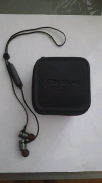 Bluetooth earphones buds new Parasom