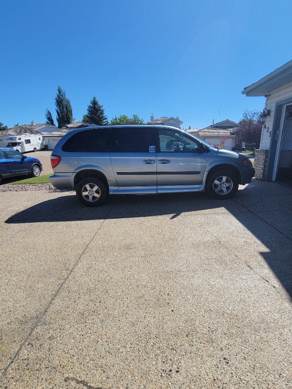 Wheelchair accessible van for sale Cars & Trucks Edmonton Kijiji
