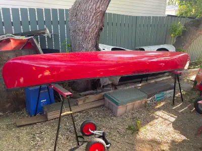 14FT Clipper Prospector canoe is ready for your next paddling adventure, offering reliable performan...