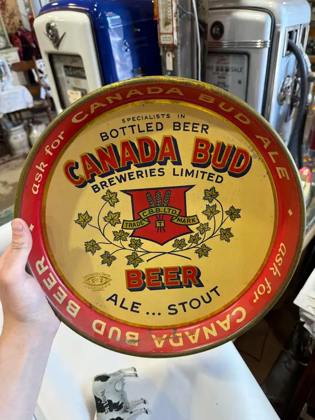 early Canadian Bud tray  in Arts & Collectibles in Edmonton - Image 2