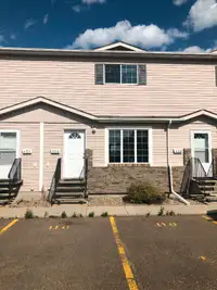 SASK SIDE CONDO FOR SALE - FINISHED BASEMENT