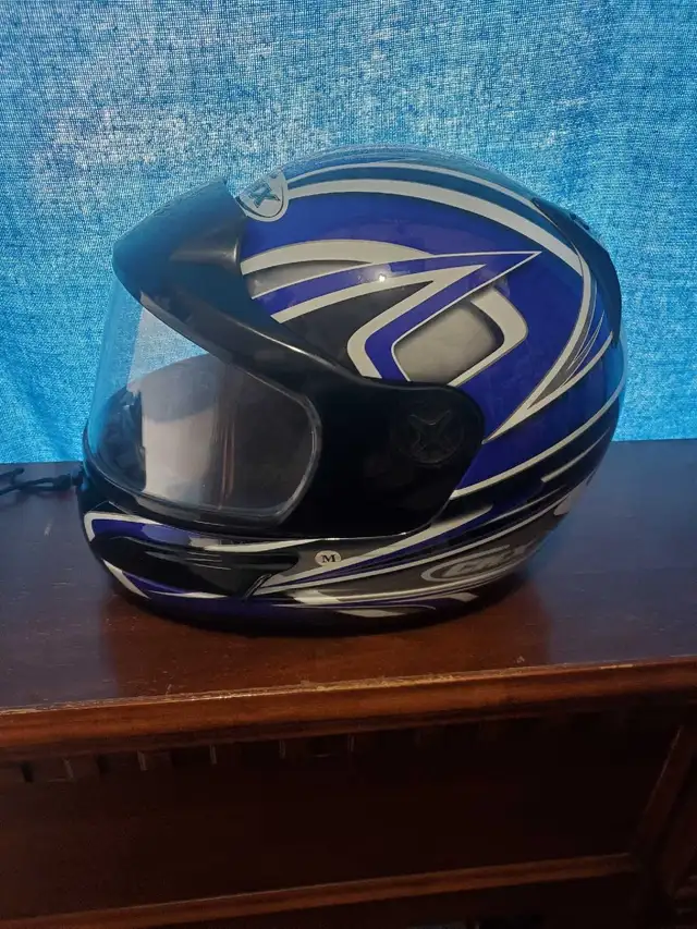 CKX Snowmobile Helmet in Other in Mississauga / Peel Region - Image 4