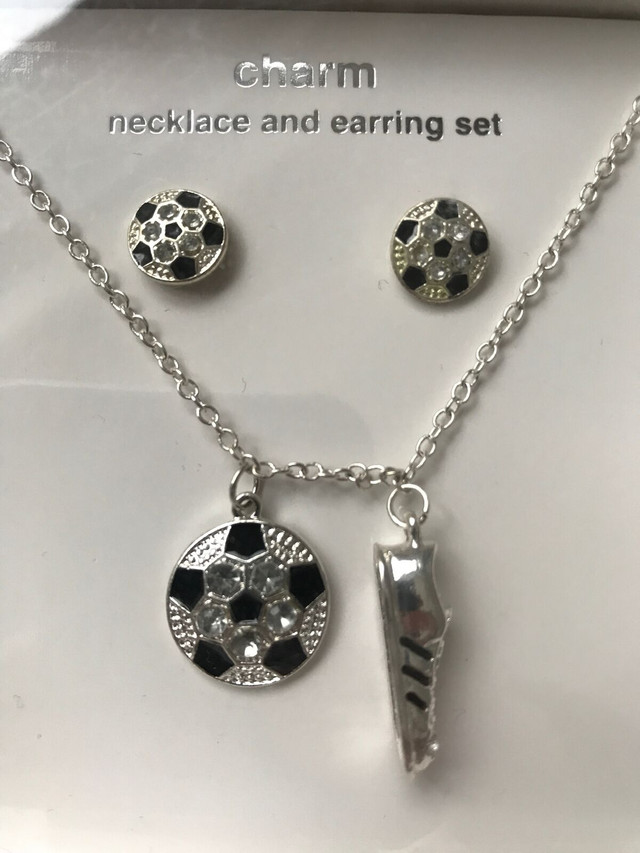 NEW in box - Charm necklace and earrings- soccer dans Bijoux et montres  à Guelph