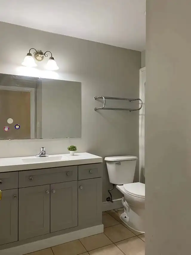 stratford two-bedroom apartment in Long Term Rentals in Charlottetown - Image 6