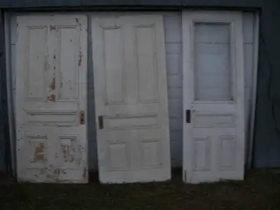 plusieurs porte antique a différent prix, View more
