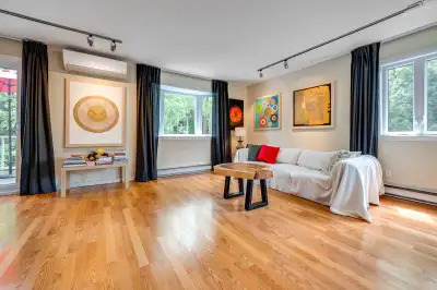 5 ½ rénové à louer avec garage, terrasses et 3 chambres
