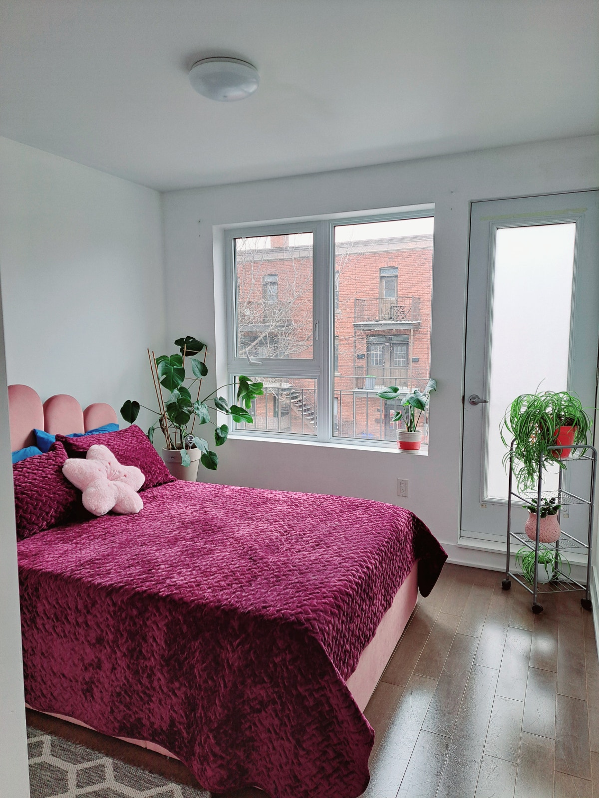 4.5 Condo Apartement For Rent With Indoor Garage Parking — photo 3