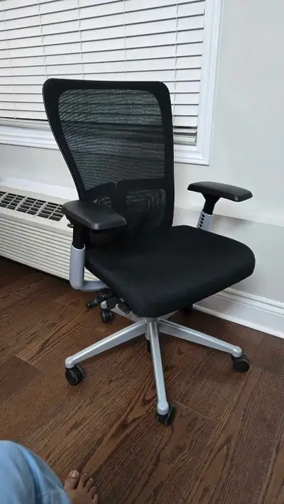 Ergonomic Office Chair, Haworth Zody, View more