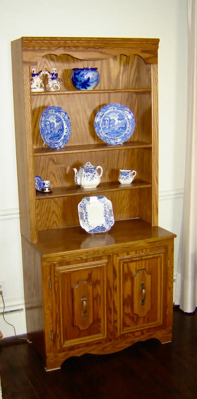 Beautiful Solid Oak Wall Units in Hutches & Display Cabinets in City of Toronto - Image 6