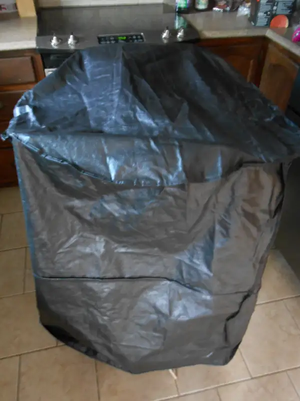 housse protectrice ;pour climatiseur neuve in Other in Laval / North Shore - Image 2