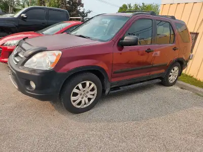 2006 Honda CRV. PART OUT. 2.4L auto all wheel drive. High milage. Engine is blown. Parting out every...