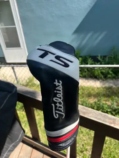 Head-8.5 degree Shaft- Aldila Rogue X-Stiff Grip- Golf pride tour wrap (like new condition) Comes wi...