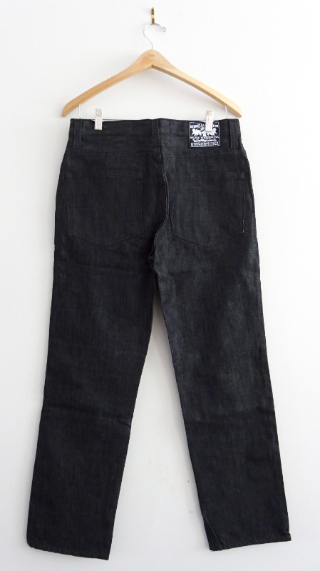 Straight-fit STUSSY black jeans - 32/32 in Men's in Markham / York Region - Image 3