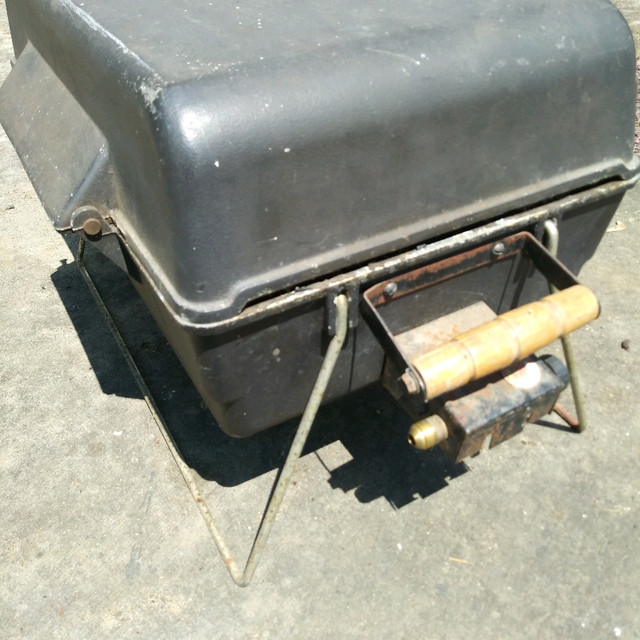 Barbecue portatif dans BBQ et cuisine en plein air  à Drummondville - Image 2
