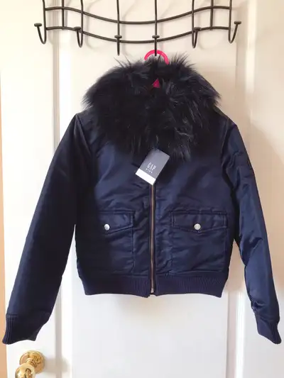 Brand New Gap Girl’s Fall/Winter Jacket (size M, 8-9yrs), View more