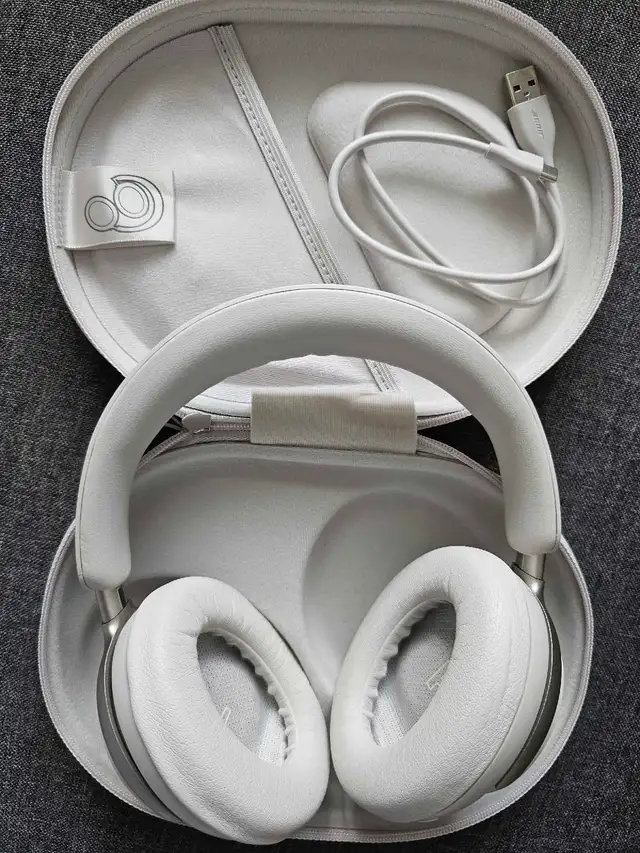 Bose QuietComfort Ultra Wireless Noise Cancelling Headphones63735878977795122