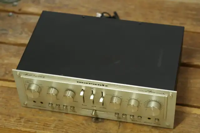 Marantz 3250B Preamplifier in Stereo Systems & Home Theatre in City of Toronto - Image 7