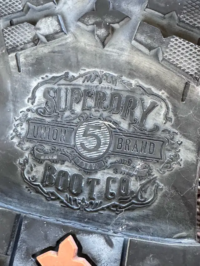 Leather biker boots size 7 women 5 men in Women's - Shoes in Burnaby/New Westminster - Image 10